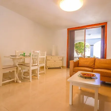 Vila Rentaliday Garden