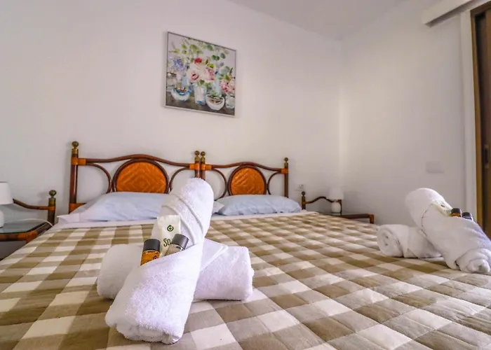 Rentaliday Garden Villa